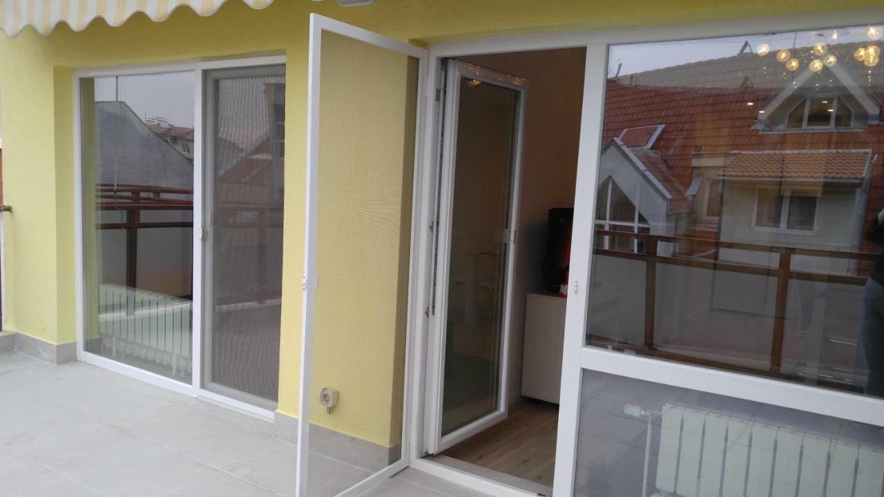 Modern Apartment Sofia Center エクステリア 写真