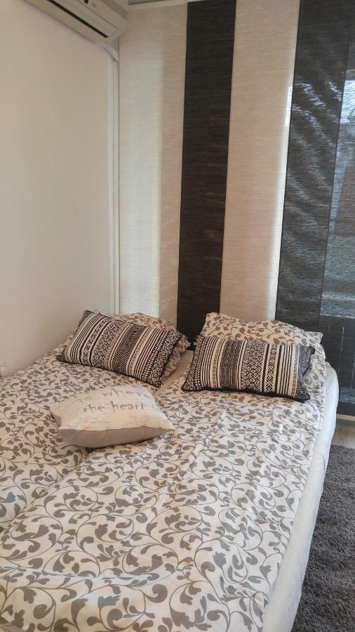 Modern Apartment Sofia Center エクステリア 写真