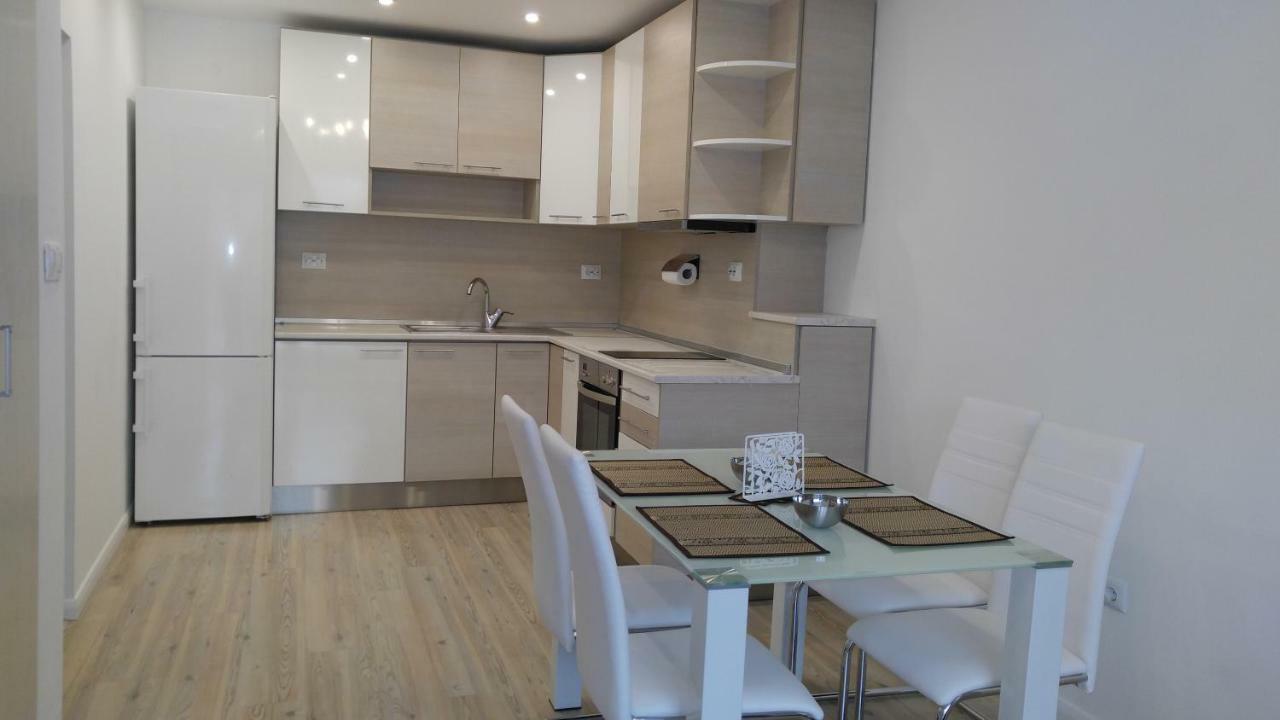 Modern Apartment Sofia Center エクステリア 写真