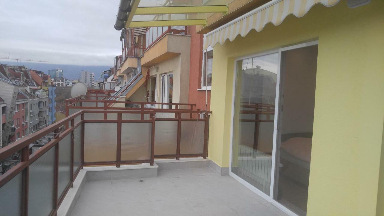 Modern Apartment Sofia Center エクステリア 写真